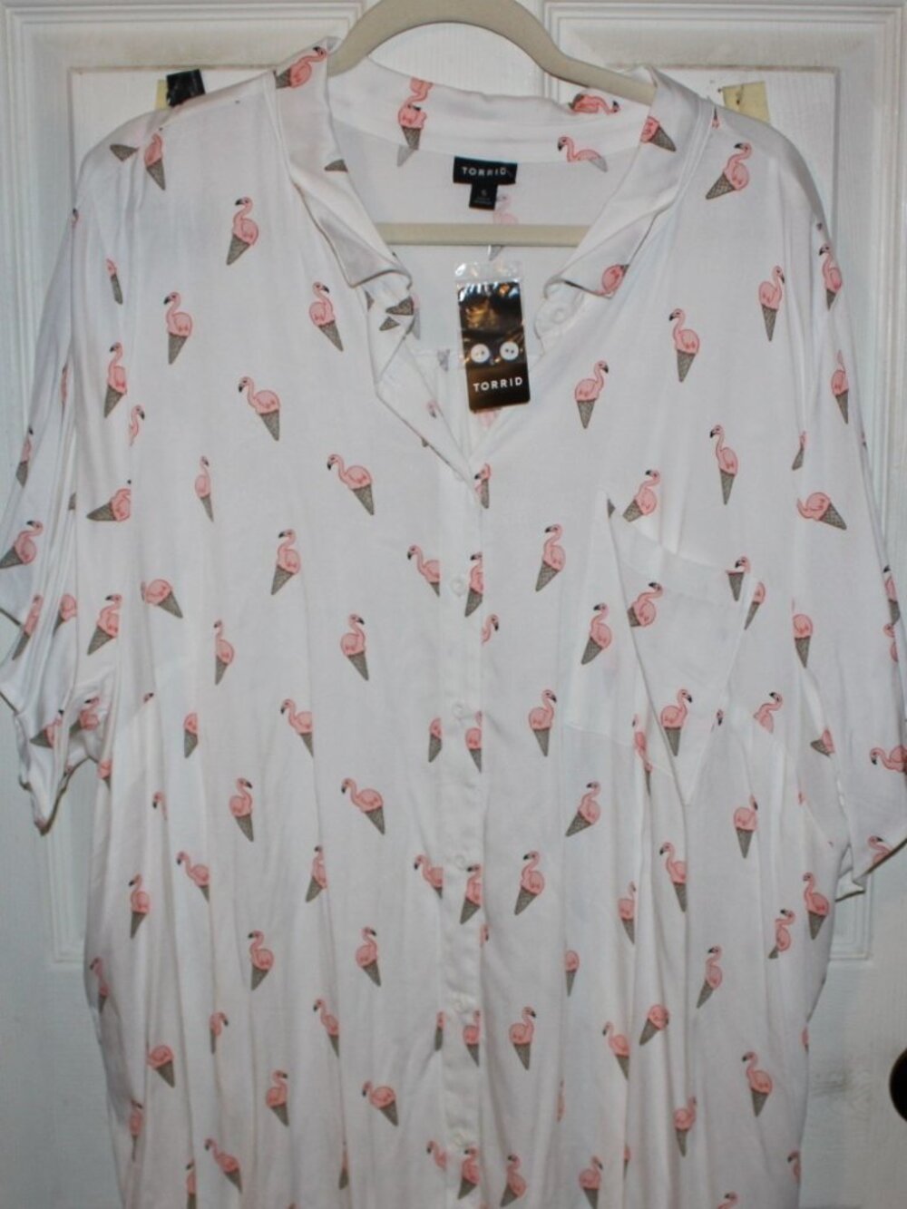 NWT Torrid Flamingo cones Stretch shirt size 5X(28W) CUTE!